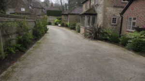 Resin driveway cleaning